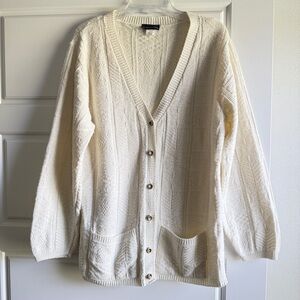 🍁CLOSET CLEAROUT🍁 Cream Colored Granny Cottagecore Cardigan